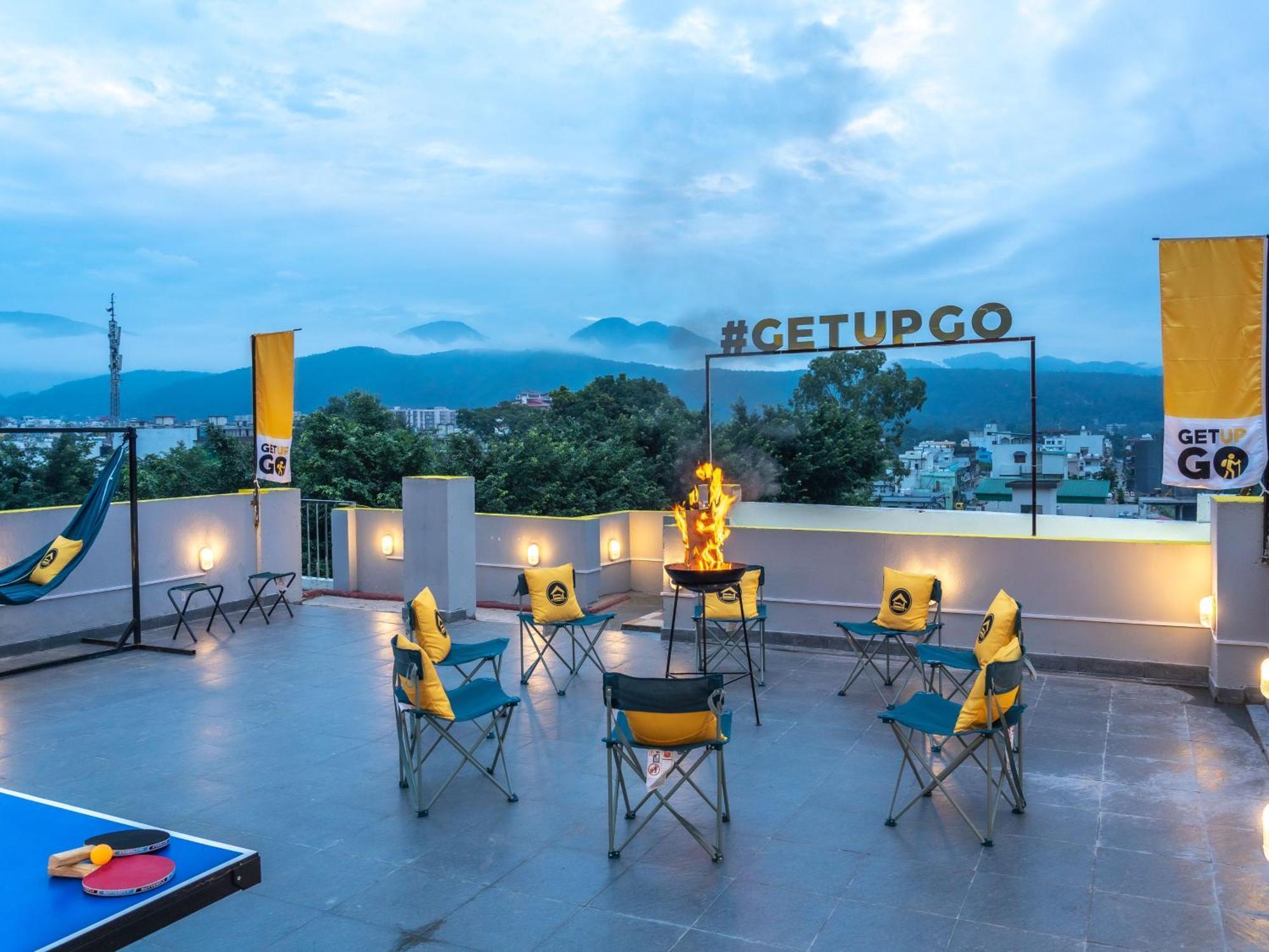 The Hosteller Dehradun Exterior foto