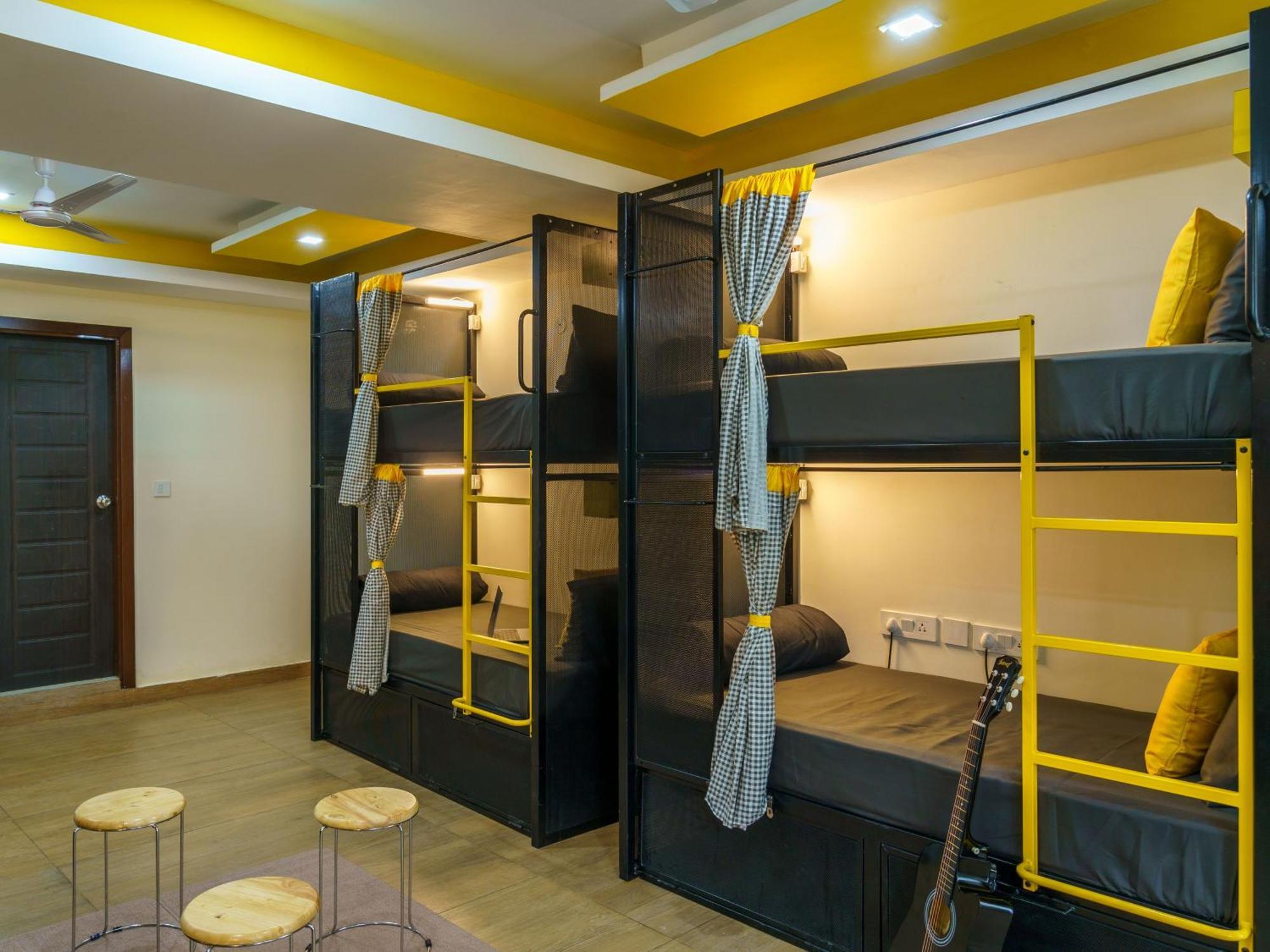 The Hosteller Dehradun Exterior foto
